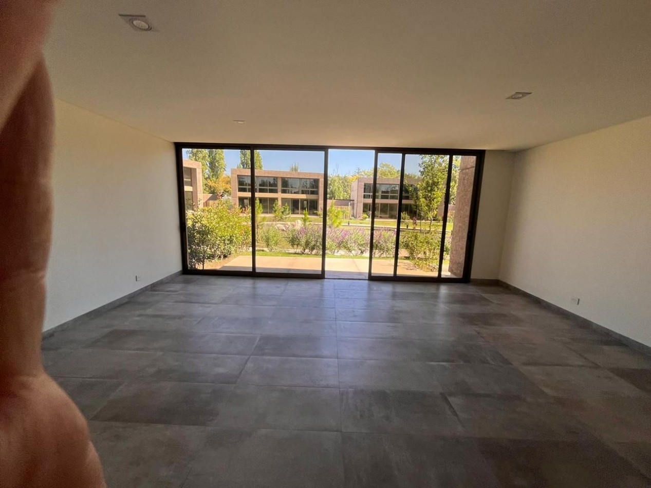 LINIERS GREEN APARTMENTS