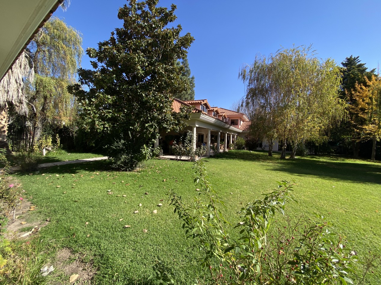 CASA COLONIAL