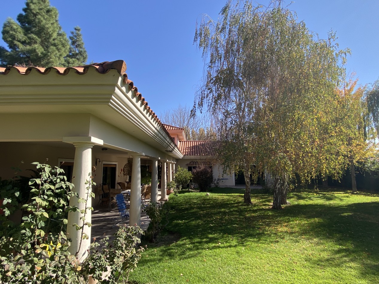 CASA COLONIAL