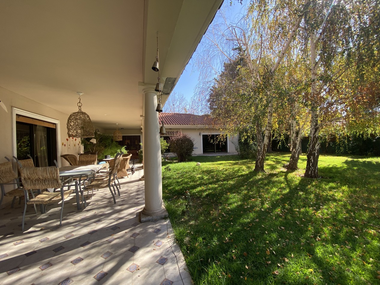 CASA COLONIAL